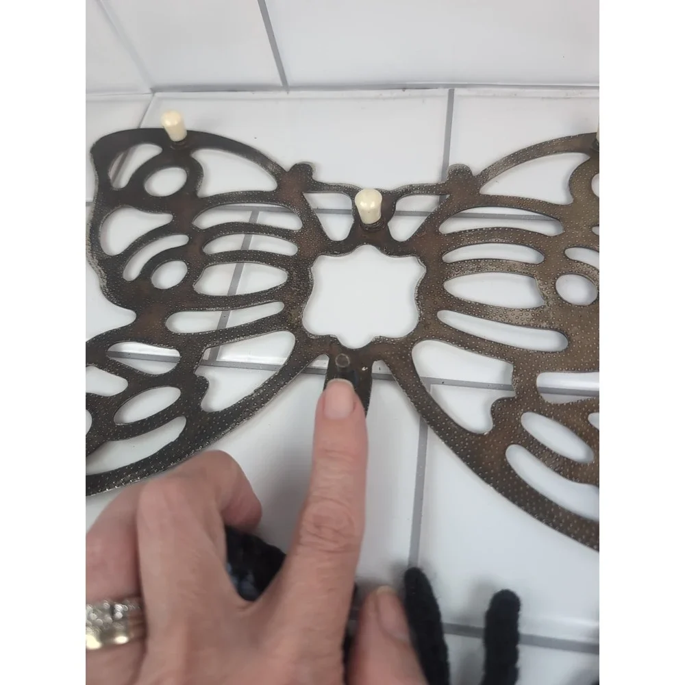Trivet Set Vintage Butterfly Granny Square Crochet & Metal Footed Trivet 11